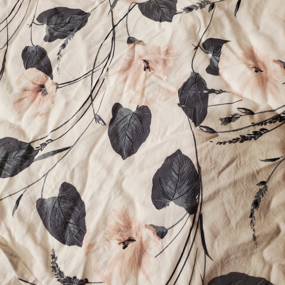 Floral flared mini skirt - Picture 3 of 5